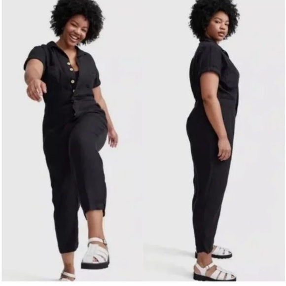 Mate the Label Linen Short Sleeve Jumpsuit in Jet Black - Picture 2 of 8